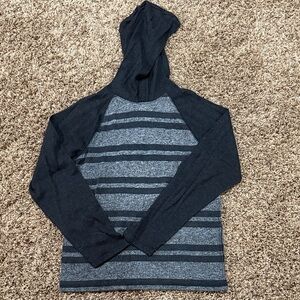 💚🎀 Urban Pipeline Black and Gray Striped Long Sleeve Tee